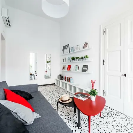 Apartment Mrg